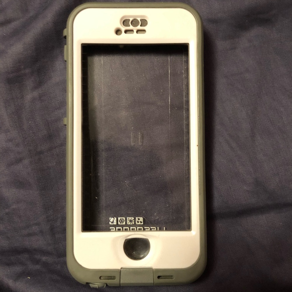 Clear and white lifeproof case for iPhone 5/5s